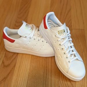 NWT ADIDAS Women’s Limited Edition Stan Smith White/Red/Gold Sneakers Size 8